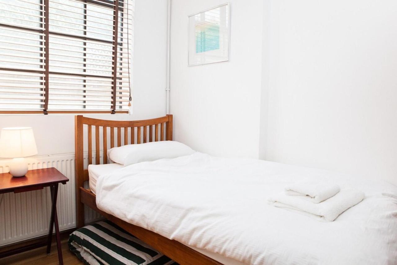 Spectacular Central 4-Bedroom Close To London Eye Kültér fotó