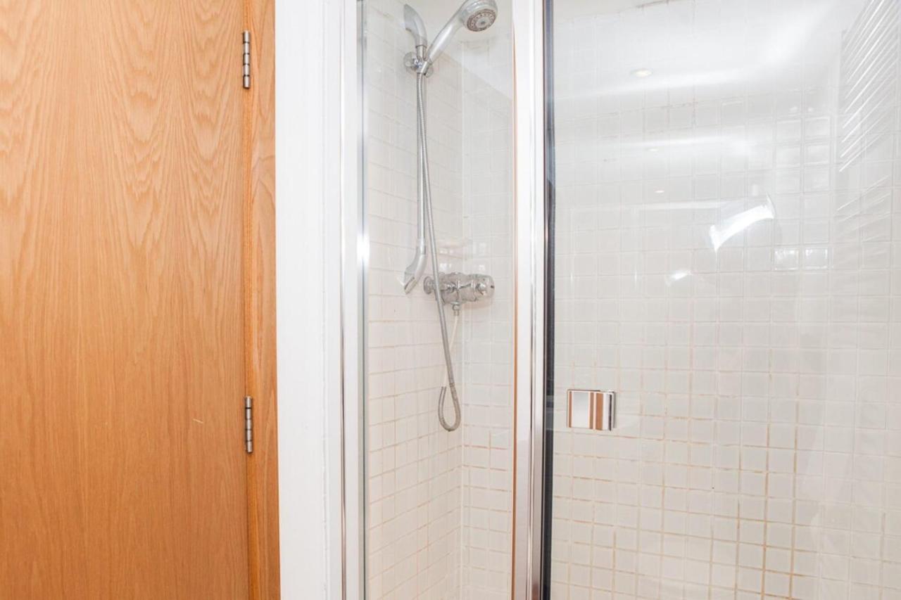Spectacular Central 4-Bedroom Close To London Eye Kültér fotó